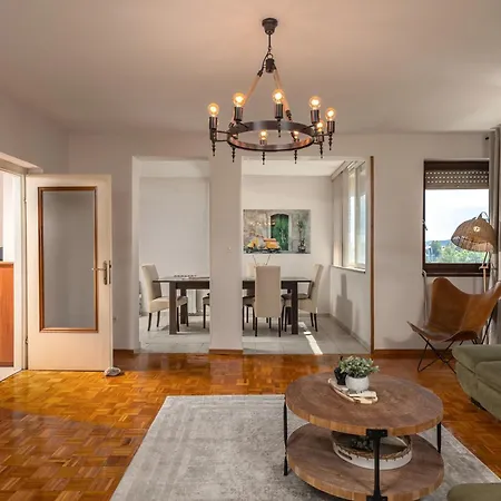 Dalma Luxe Lägenhet *